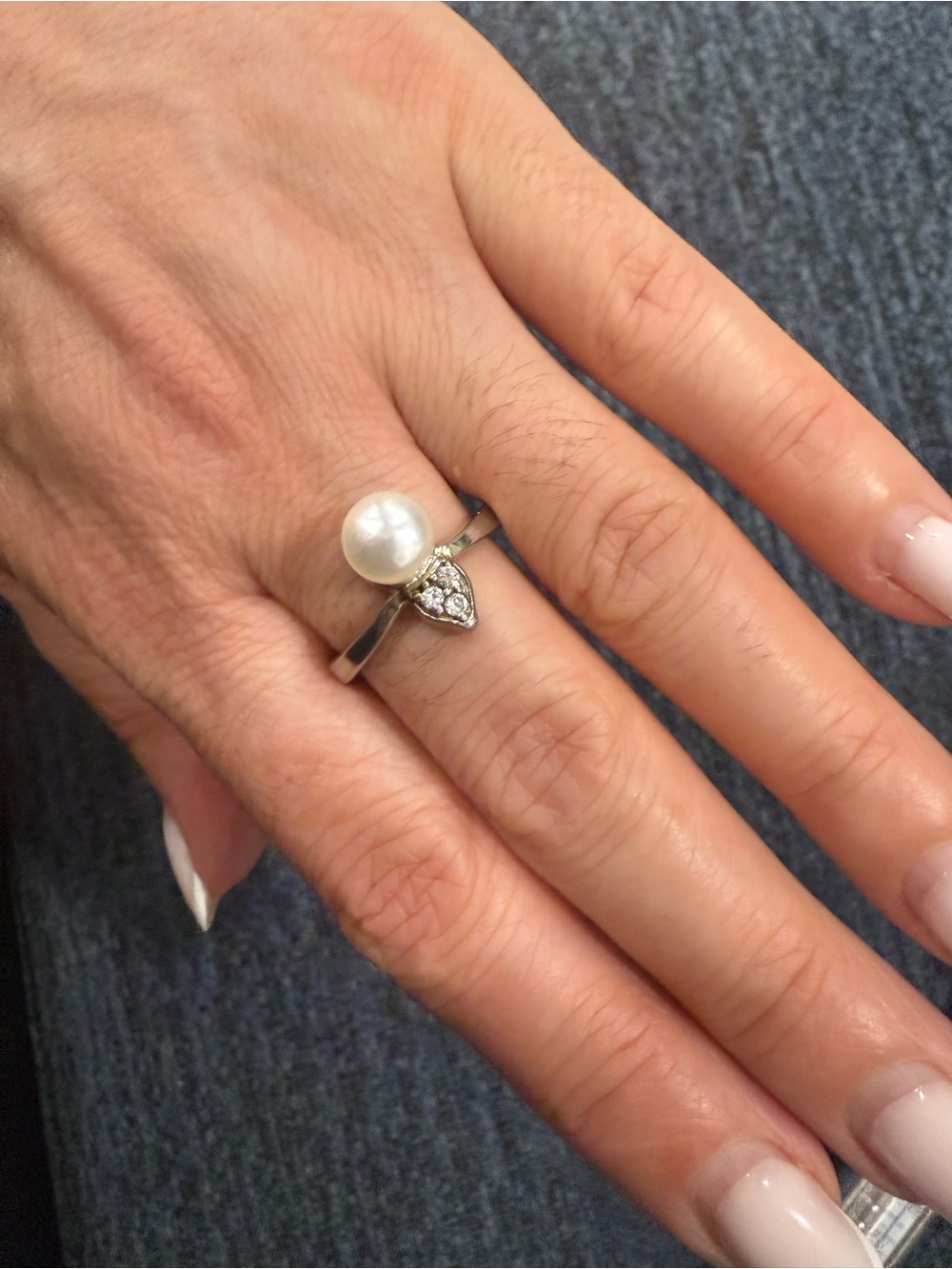 925 Sterling silver Freshwater Pearl and Cubic Zirconia Sterling Ring
